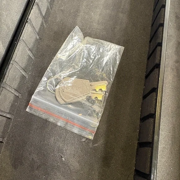 Sephora Professional Pink Metro Travel Train Hard Case Cosmetic Organizer W/KEY - Picture 16 of 16